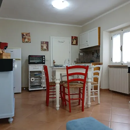 아파트 La Dimora Di Zia Maria *